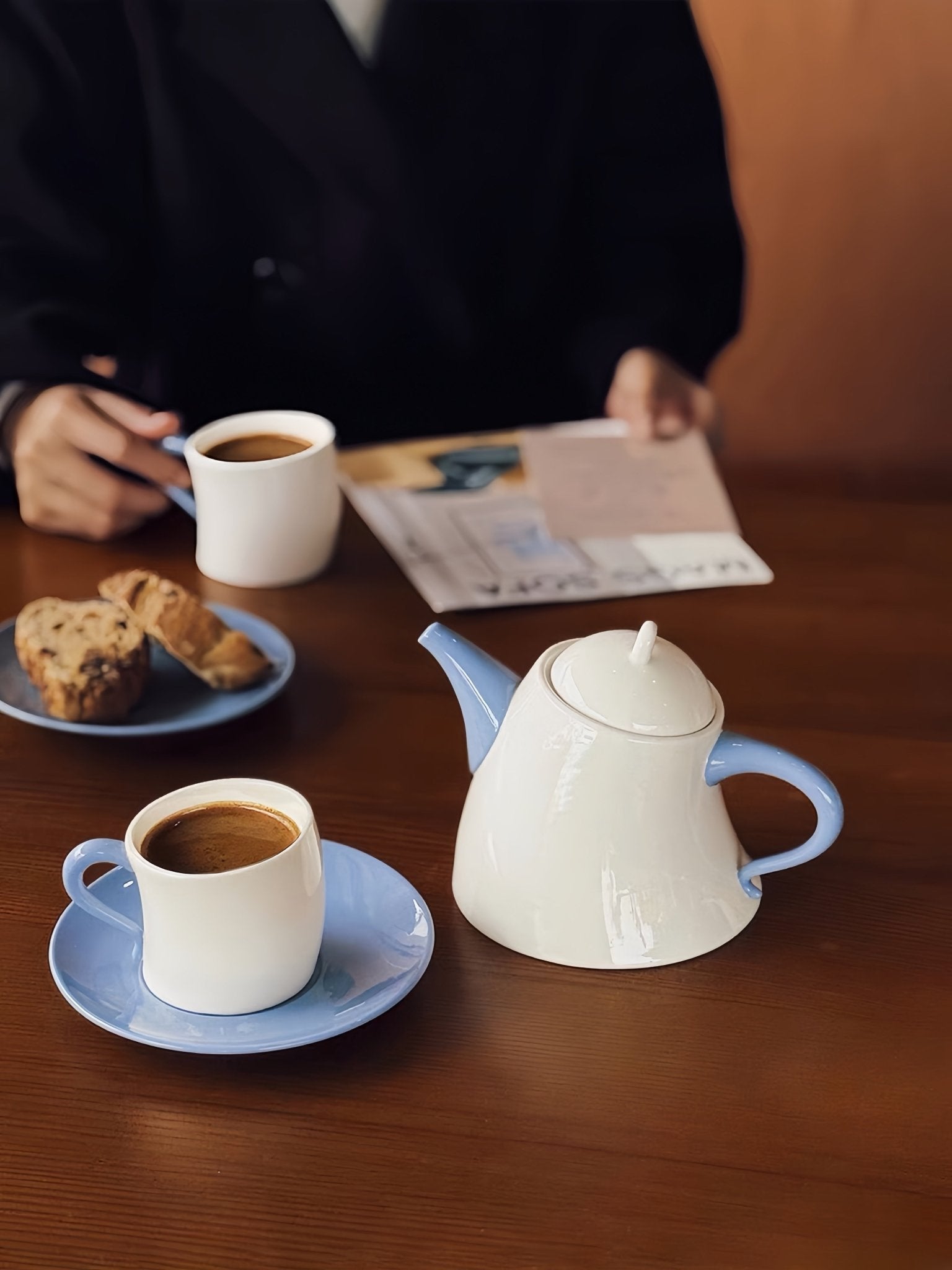 Postmodern Whimsical Wiggle Handle Ceramic Tea Set with Teapot and Mugs-0